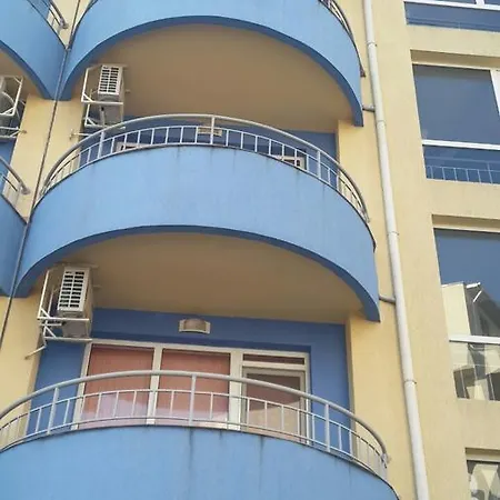 Valentino Hotel apartamentowy *
